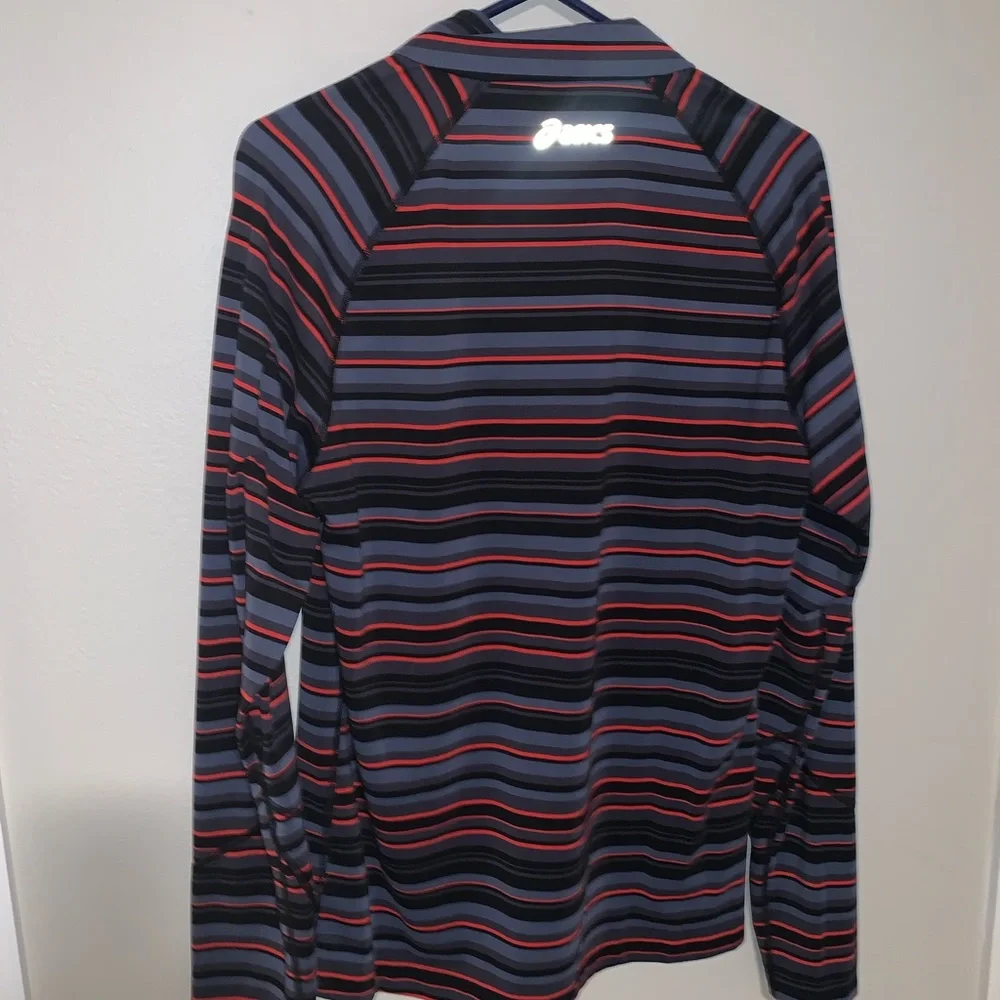Mens ASICS running pullover - Picture 2 of 3